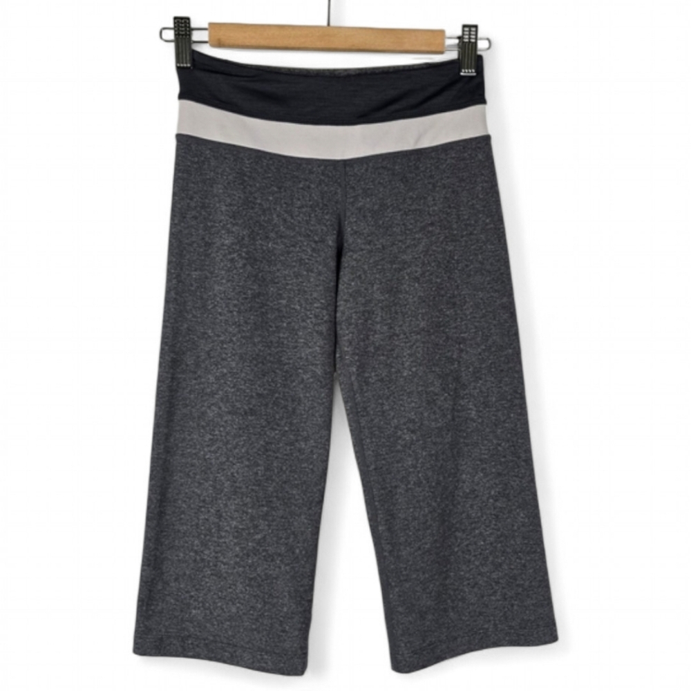 Lululemon Women's Crop Capri Pant Heathered Grey Stretch 16" Inseam Sise 4